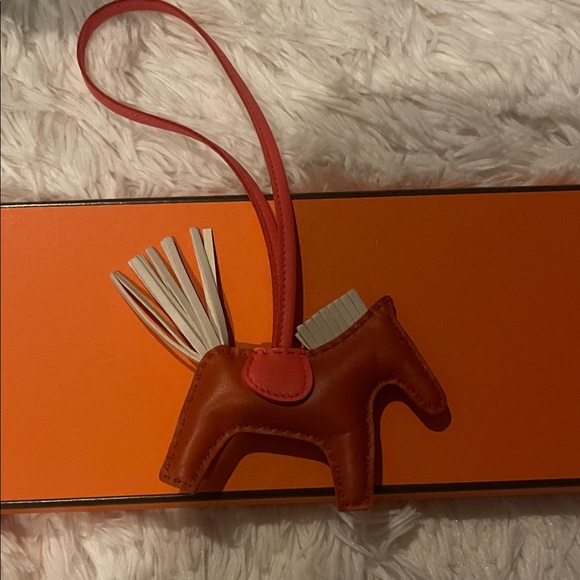 Hermes Rodeo PM size - Picture 2 of 4